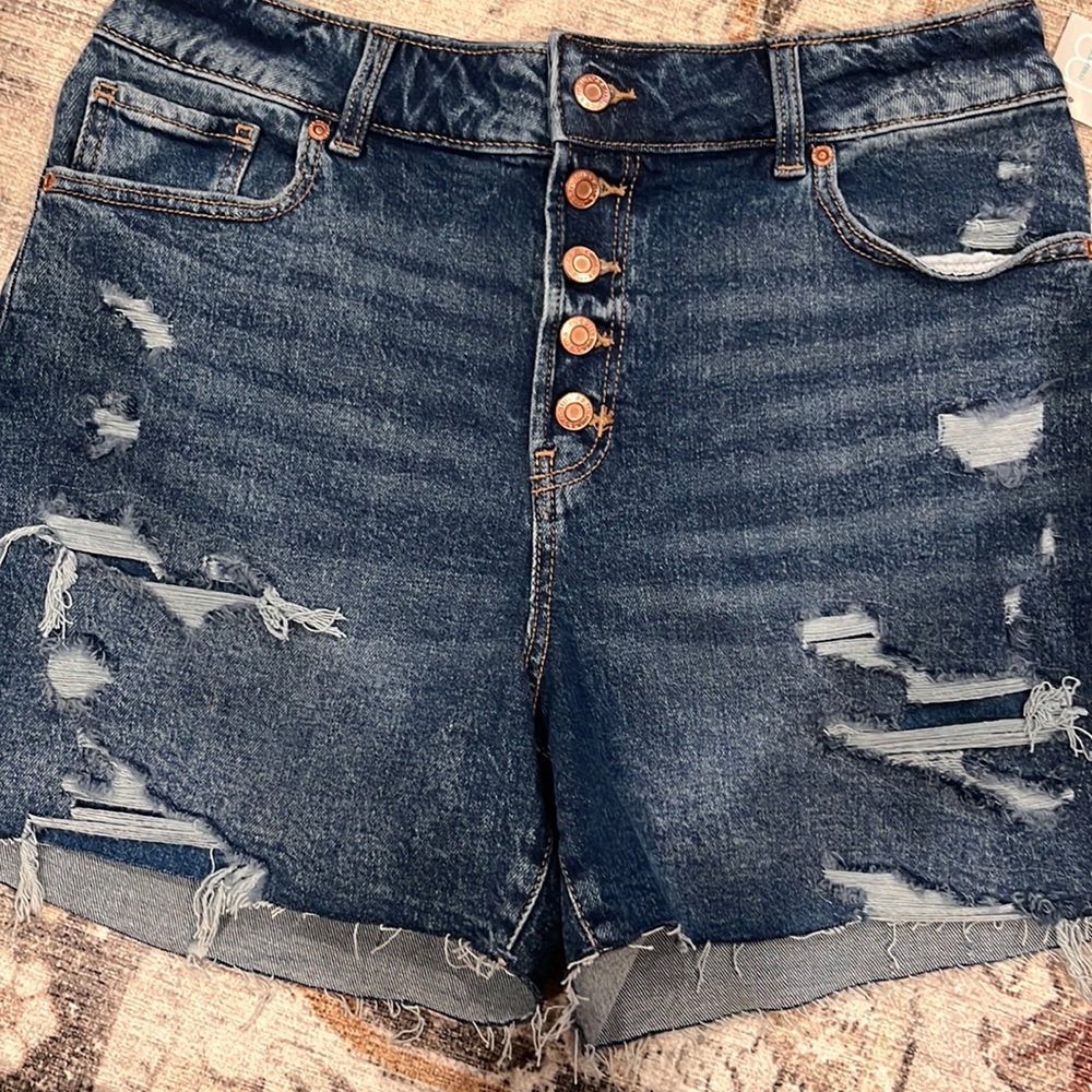 Butterfly shorts
